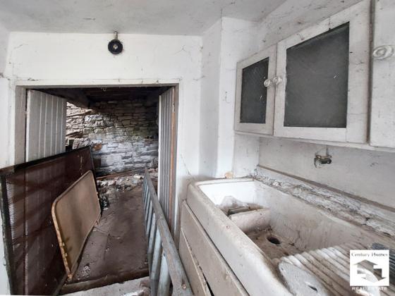 Image No.14-3 Bed House for sale