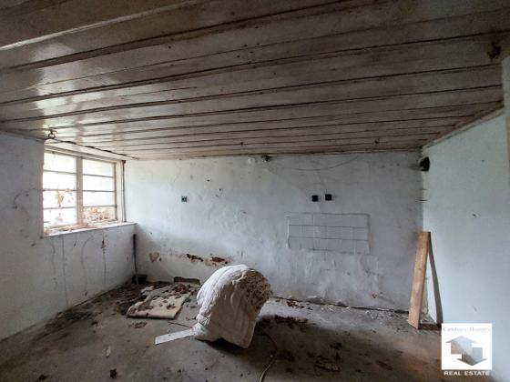 Image No.6-3 Bed House for sale