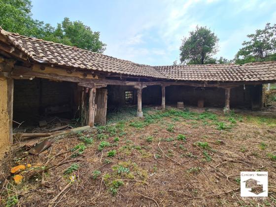 Image No.13-2 Bed House for sale