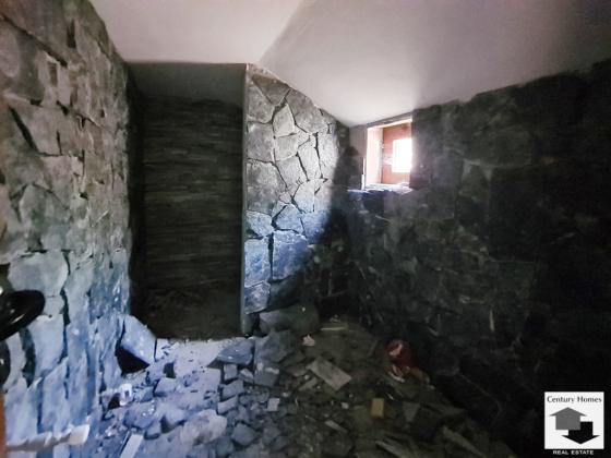 Image No.13-4 Bed House for sale