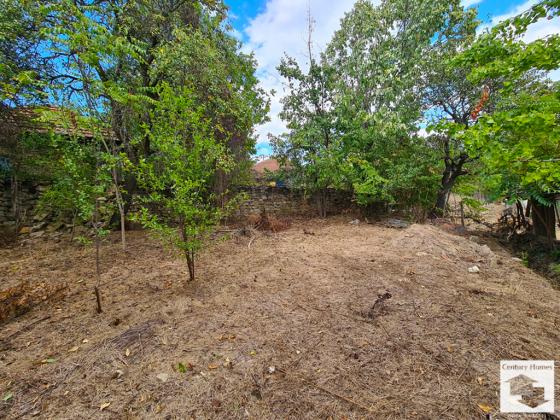 Image No.18-4 Bed House for sale