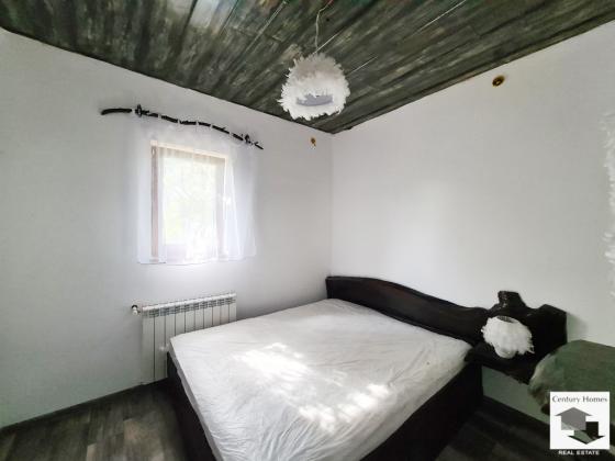 Image No.8-4 Bed House for sale