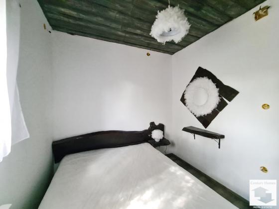 Image No.9-4 Bed House for sale