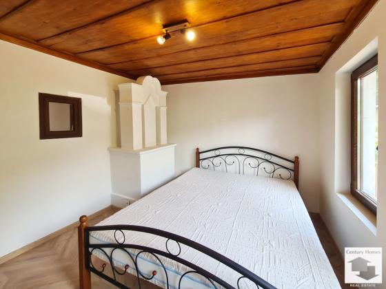 Image No.10-3 Bed House for sale