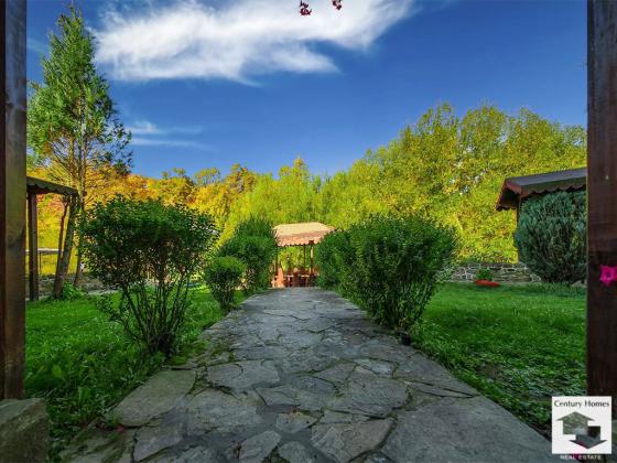 Image No.23-7 Bed House for sale