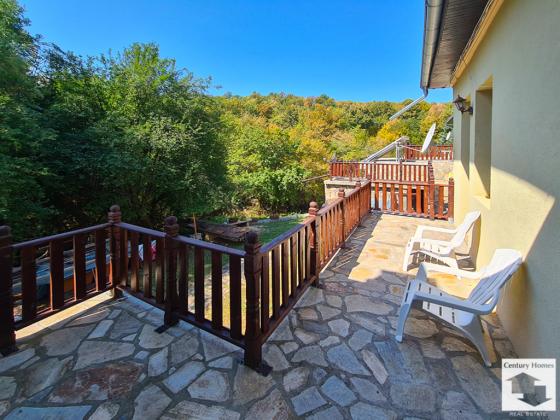 Image No.28-7 Bed House for sale