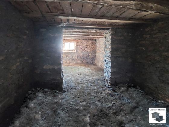 Image No.16-2 Bed House for sale