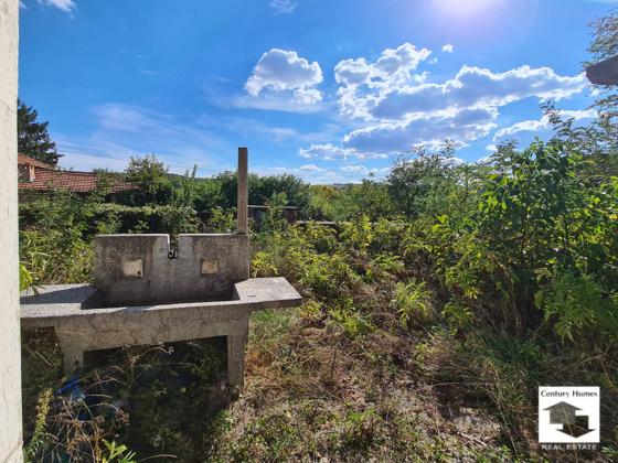 Image No.12-2 Bed House for sale