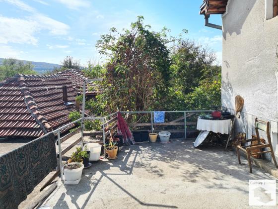 Image No.7-4 Bed House for sale