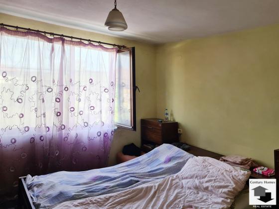 Image No.10-4 Bed House for sale