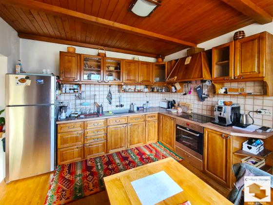 Image No.8-2 Bed House for sale