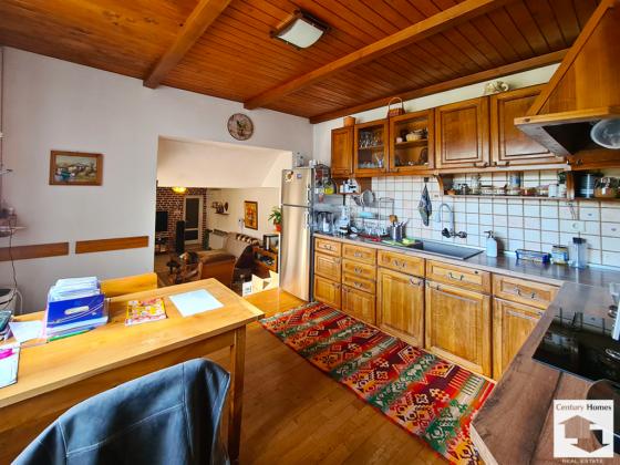 Image No.9-2 Bed House for sale