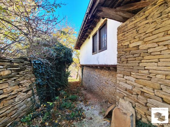 Image No.26-4 Bed House for sale