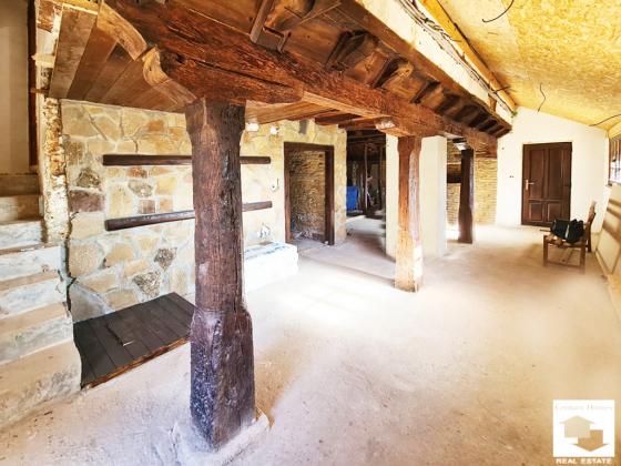 Image No.4-4 Bed House for sale