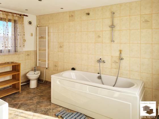 Image No.13-2 Bed House for sale