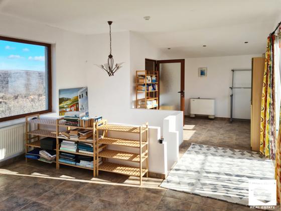 Image No.18-2 Bed House for sale