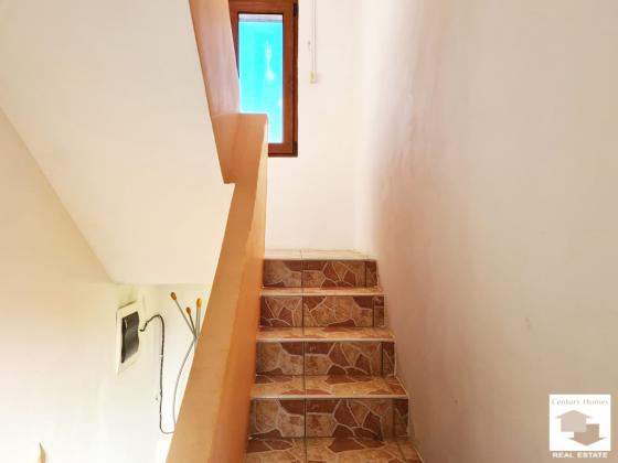 Image No.10-2 Bed House for sale