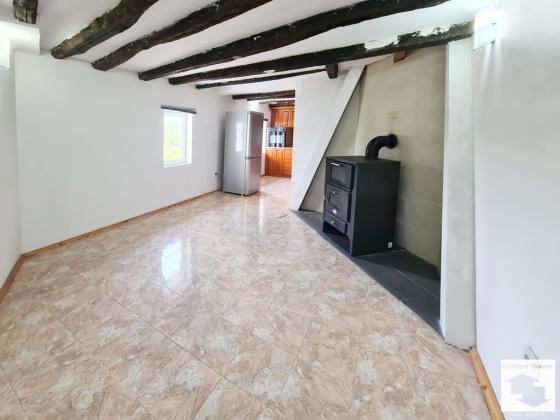 Image No.8-3 Bed House for sale