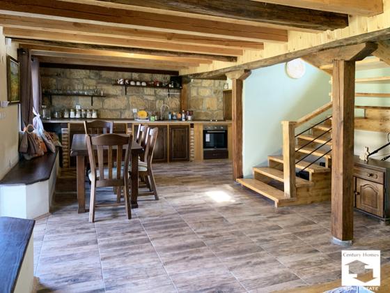 Image No.4-2 Bed House for sale