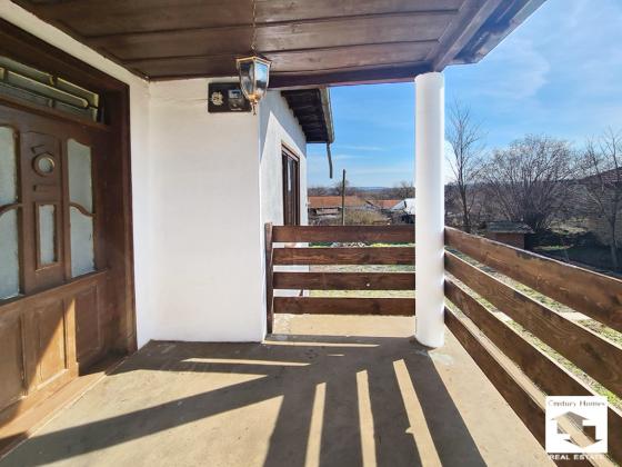 Image No.17-3 Bed House for sale