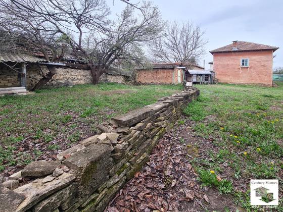 Image No.20-3 Bed House for sale