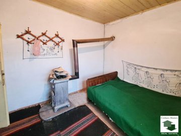 large1743427451