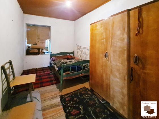 Image No.6-3 Bed House for sale