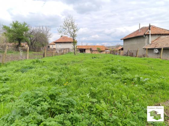 Image No.12-4 Bed House for sale