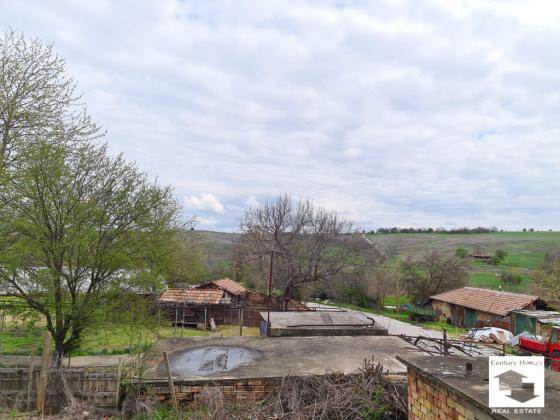 Image No.14-4 Bed House for sale