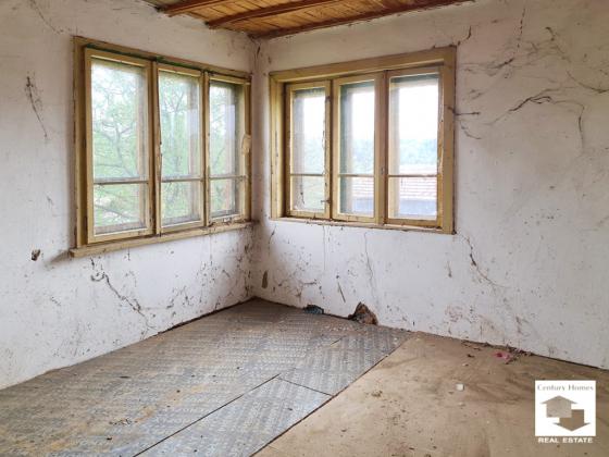 Image No.9-4 Bed House for sale