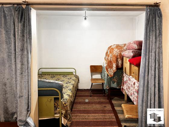 Image No.15-3 Bed House for sale