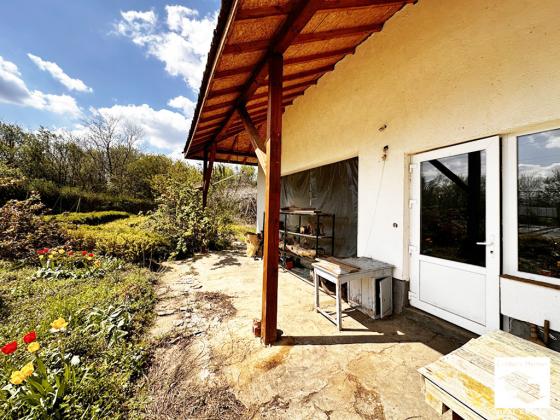 Image No.3-2 Bed House for sale