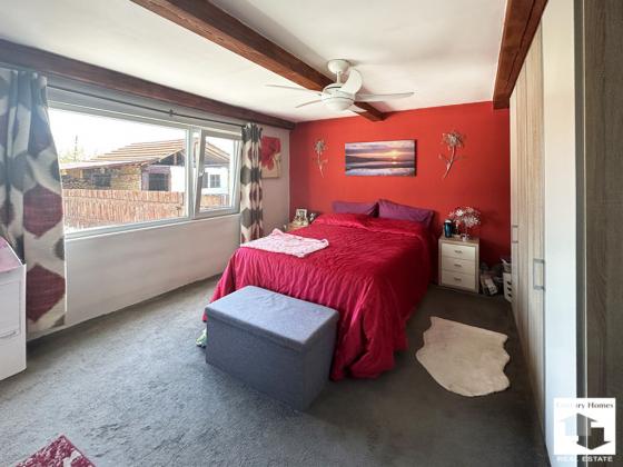 Image No.11-4 Bed House for sale