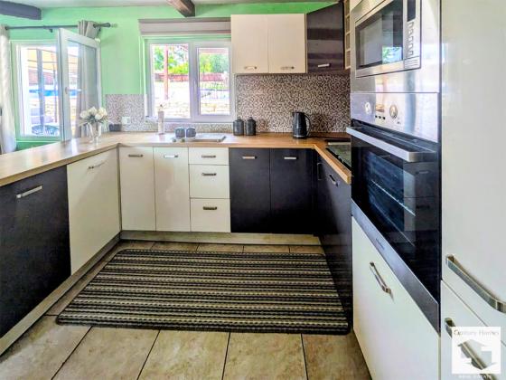 Image No.4-4 Bed House for sale