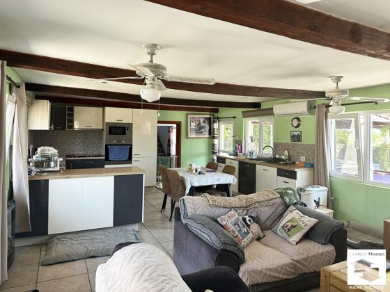 Image No.6-4 Bed House for sale