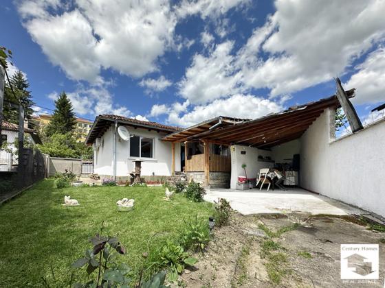 Image No.24-3 Bed House for sale