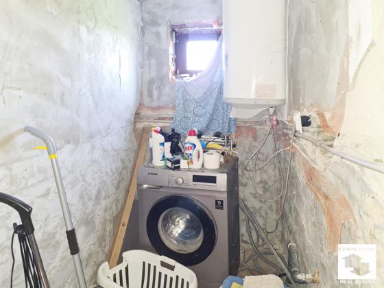 Image No.14-3 Bed House for sale