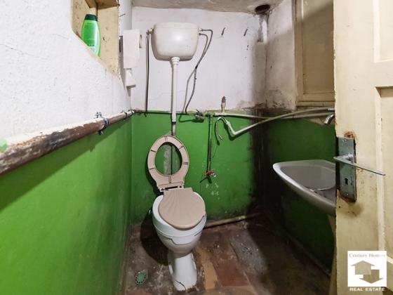 Image No.18-3 Bed House for sale