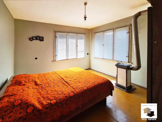 Image No.7-3 Bed House for sale