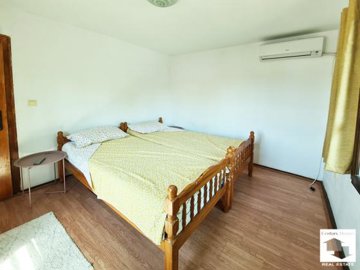 large1756972310