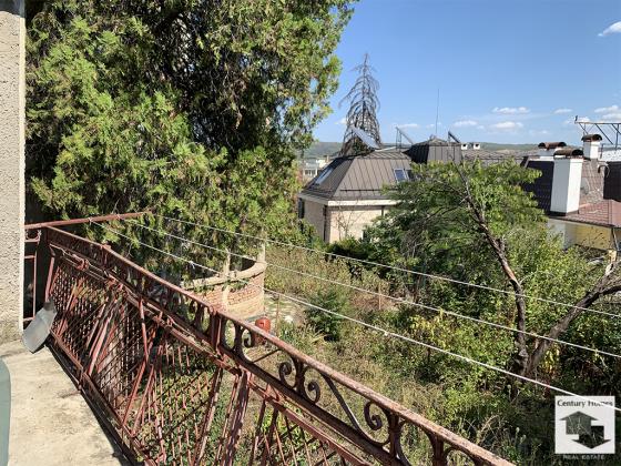 Image No.6-4 Bed House for sale