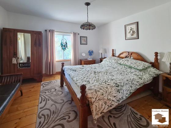 Image No.15-3 Bed House for sale