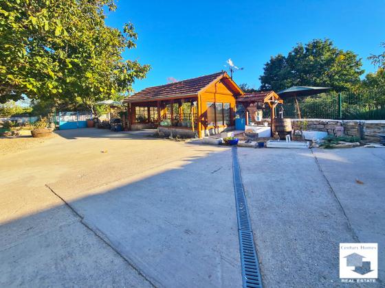 Image No.18-3 Bed House for sale