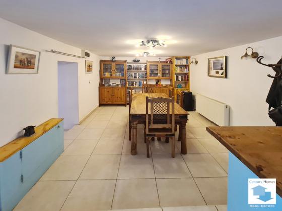 Image No.6-3 Bed House for sale