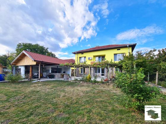 Image No.3-3 Bed House for sale