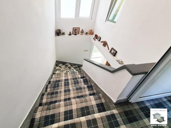 Image No.23-3 Bed House for sale