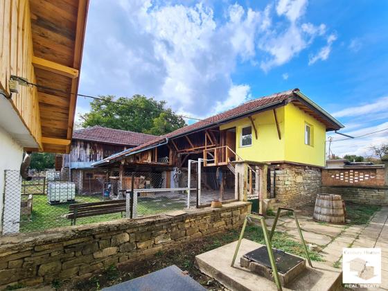 Image No.35-3 Bed House for sale