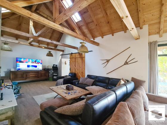 Image No.8-3 Bed House for sale