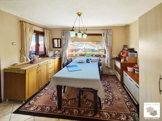 Image No.5-4 Bed House for sale