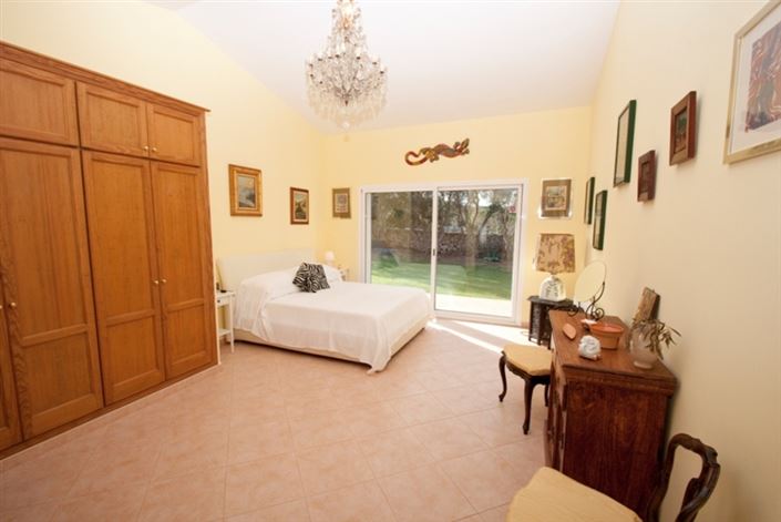 Image No.19-7 Bed Villa for sale